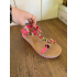 Fel roze sandalen
